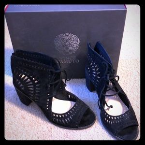 Vince Camuto Black Lace Up Suede heels